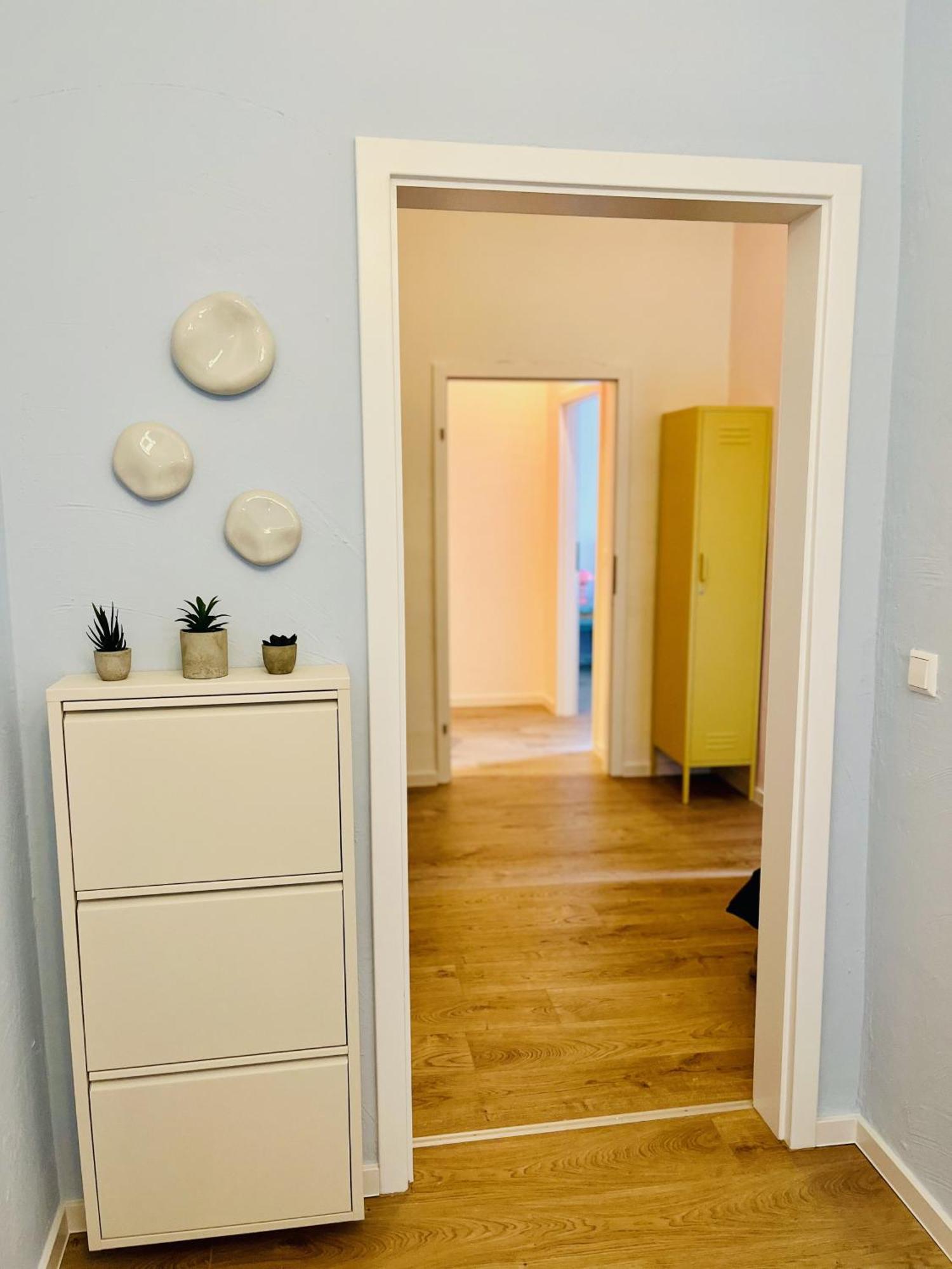 Olive Apartments - 86M2 - Kingsize - Free Parking Hannover Buitenkant foto