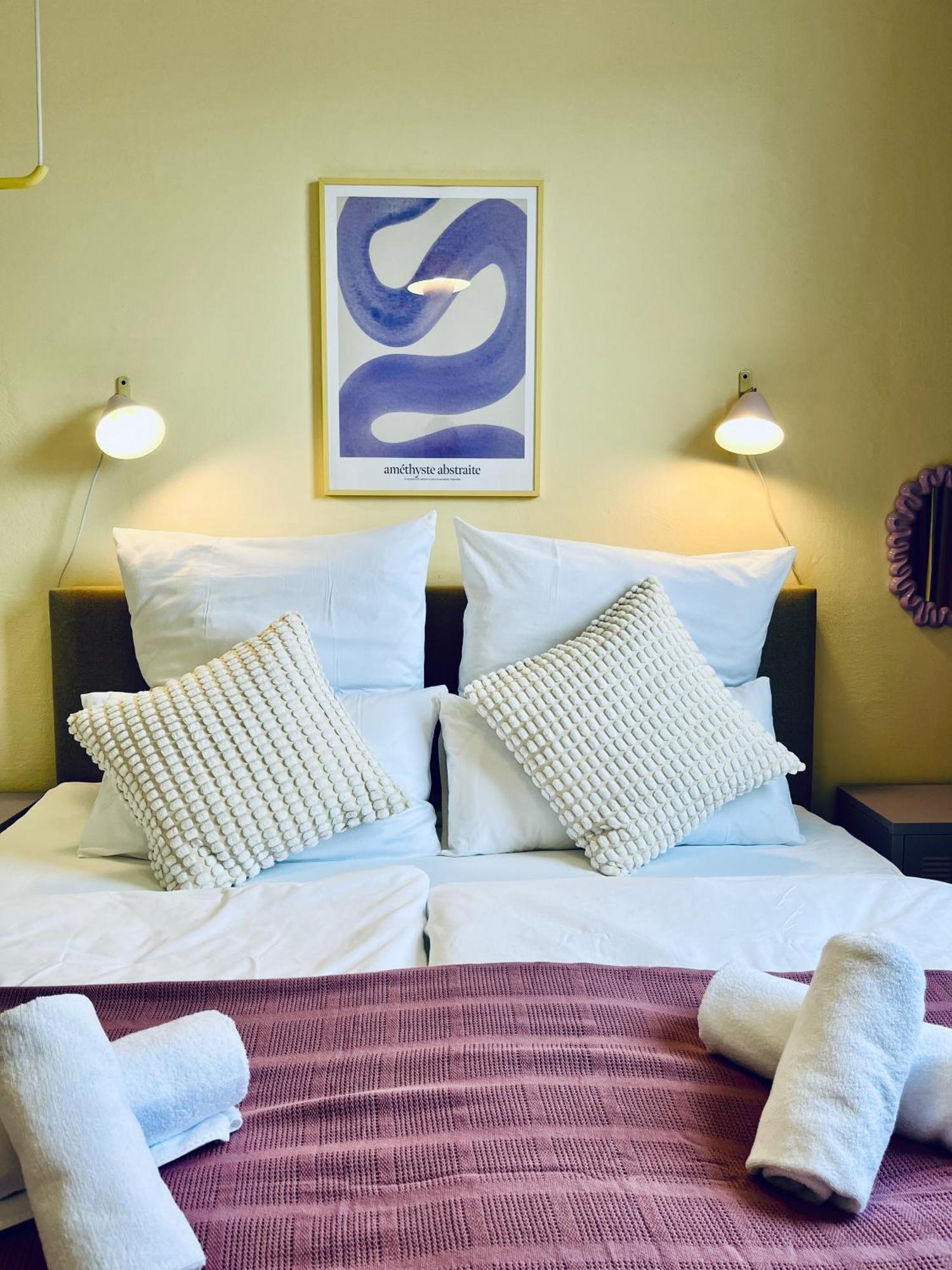 Olive Apartments - 86M2 - Kingsize - Free Parking Hannover Buitenkant foto
